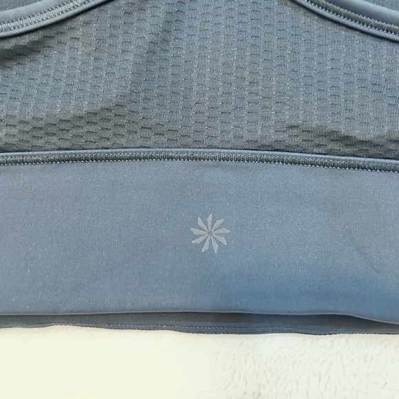 Athleta Allyson Felix Legend Sports Bra Size XS - Picture 4 of 9